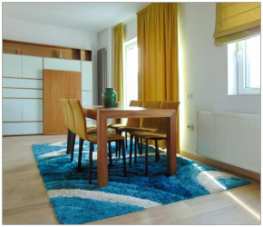  Central Comfort Suites Alpha Ville  Брашов